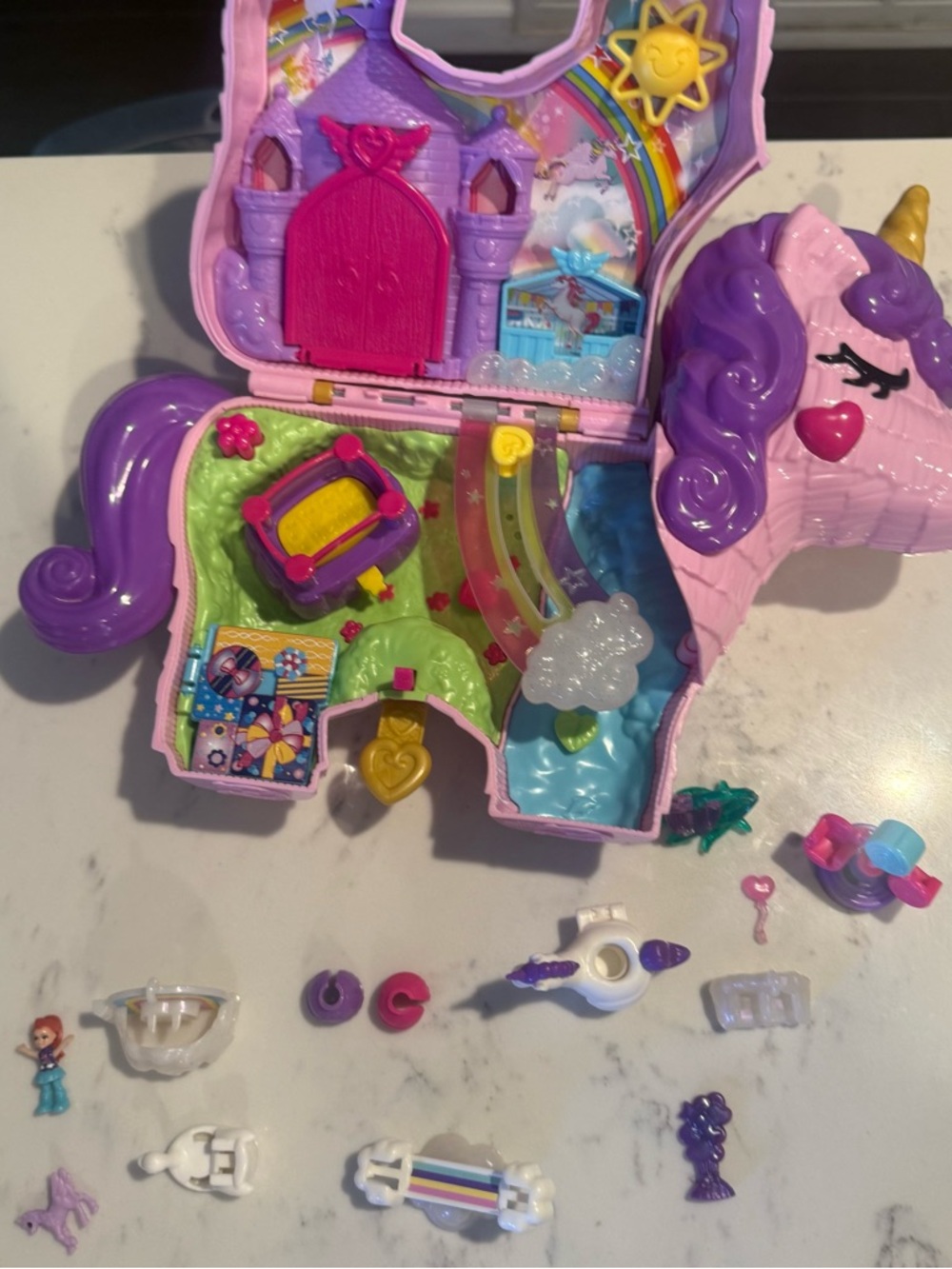 Polly pocket unicorn party